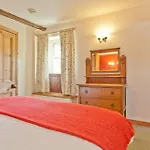 Bridge Cottages, Old Post&bridge Suite, Sleeps 8 Coniston